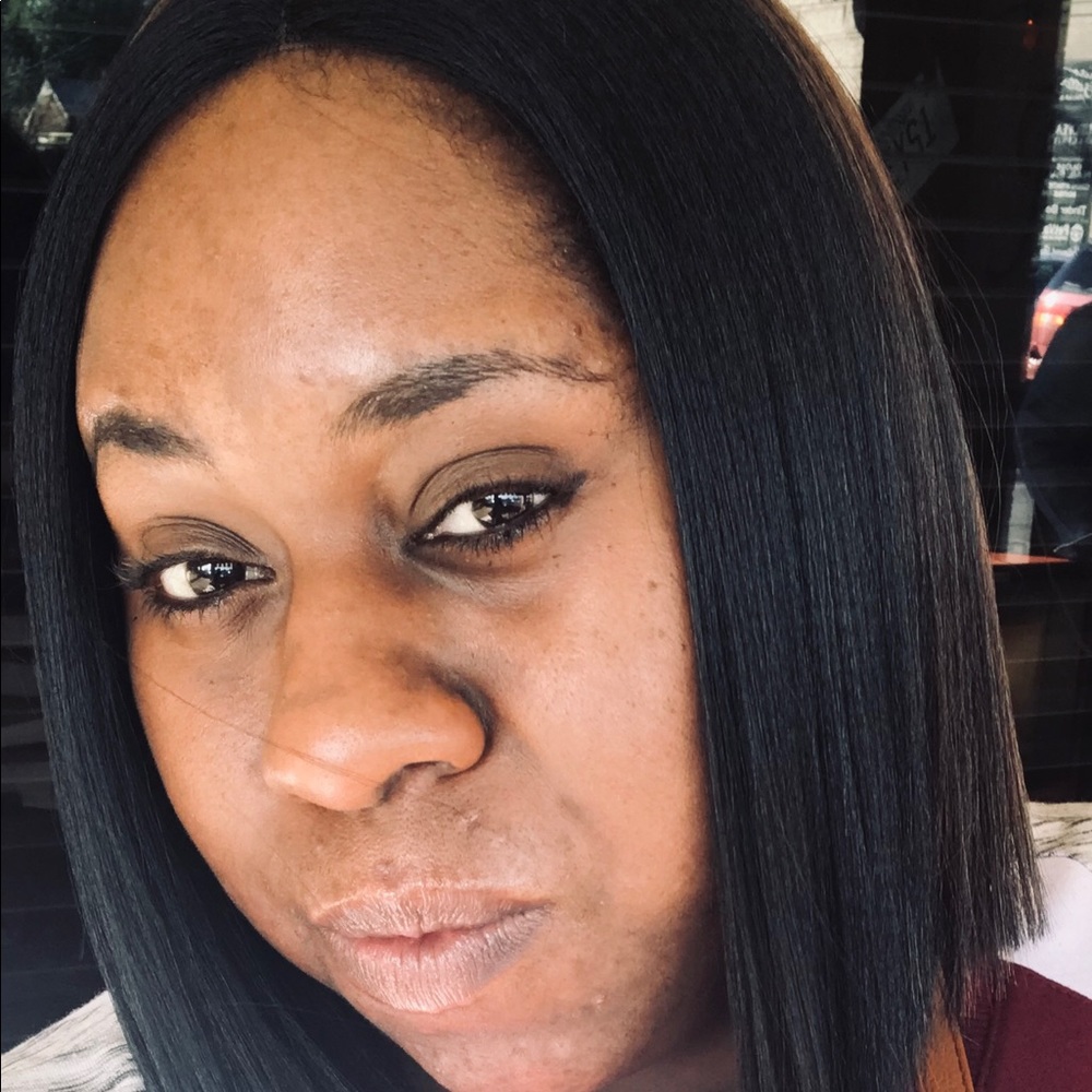 Meet your Posher, Tierra
